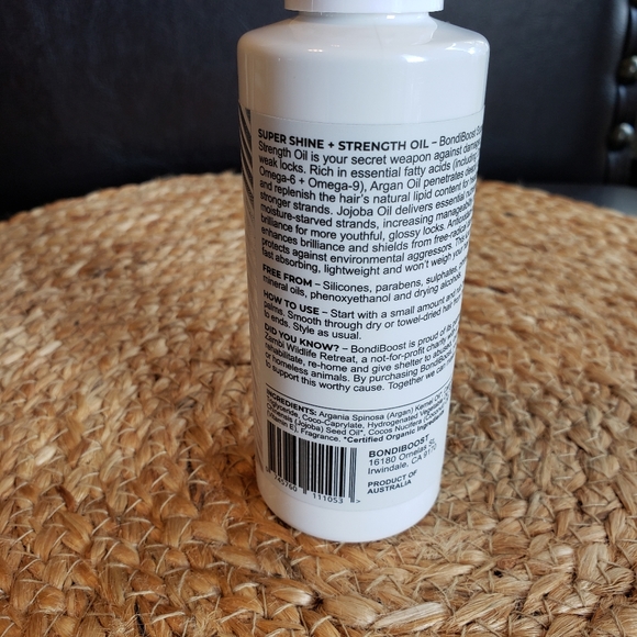 Bondi Boost Super Shine + Strength Oil - Picture 2 of 7